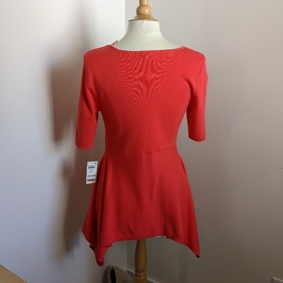 ALFANI Pink Scoop Neck Shark bite hem Ribbed Top S - Picture 9 of 13